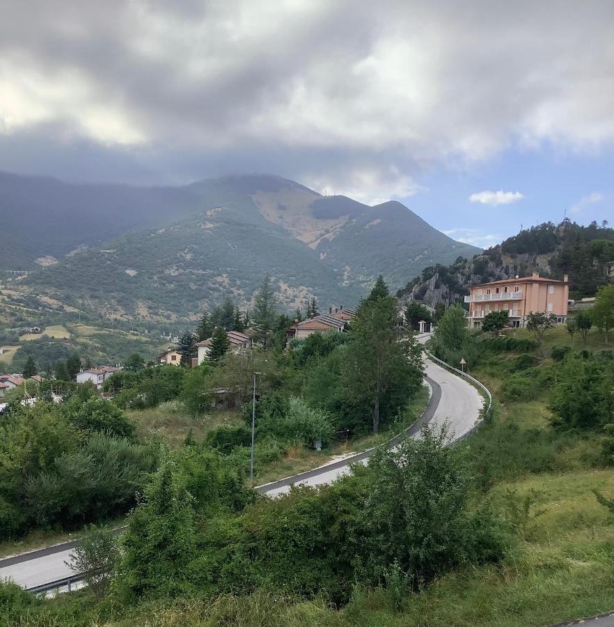 La Cerbiatta Villa Кастел ди Сангро Екстериор снимка